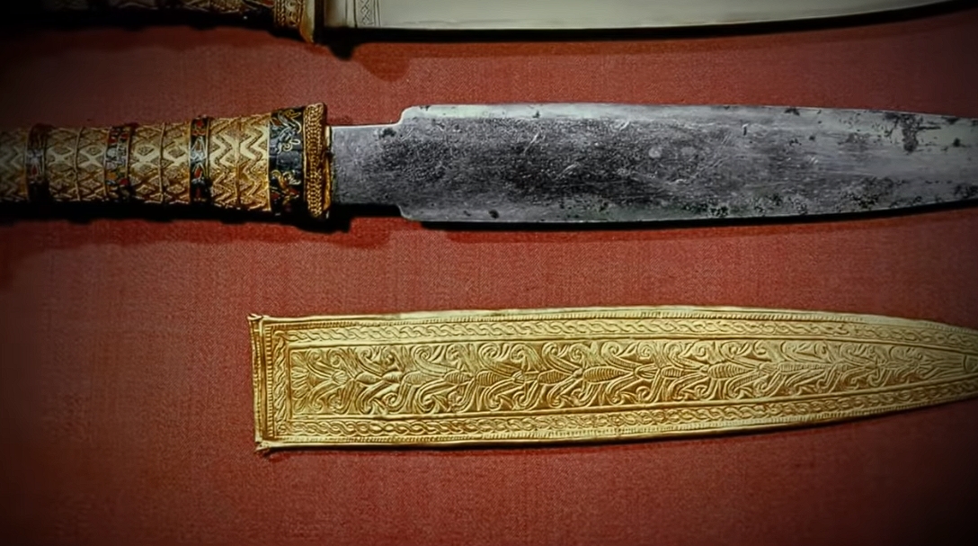 Unveiling the Mysteries of King Tut's Extraterrestrial Dagger - Anciently